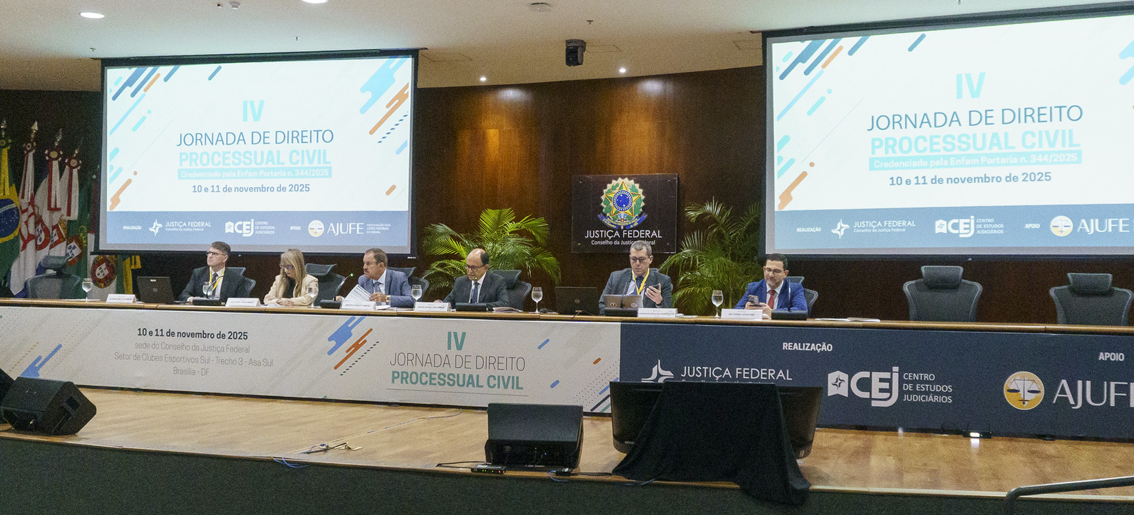 Acesse a notícia comleta: Membros do TRF5 participam da IV Jornada de Direito Processual Civil