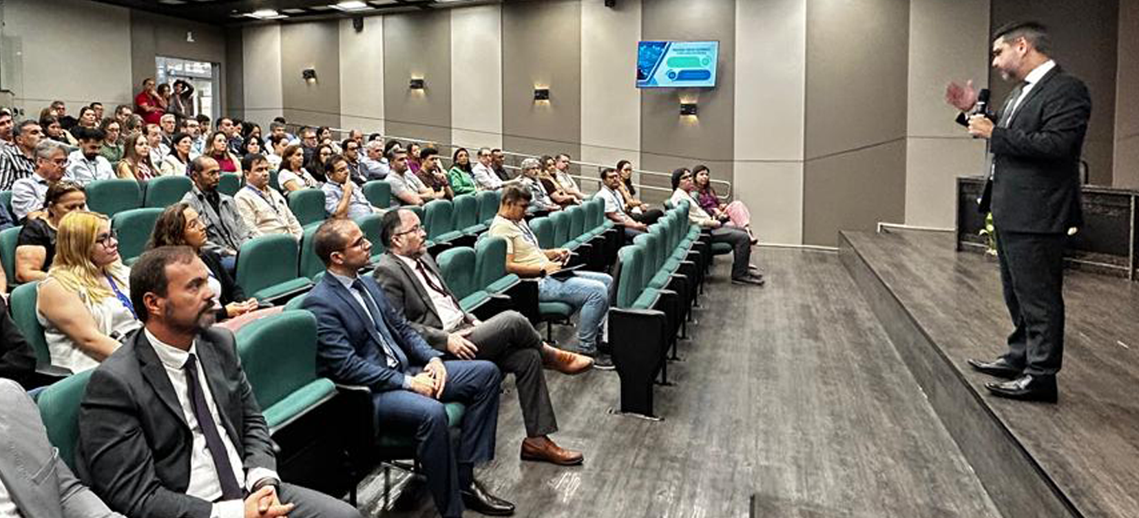 Acesse a notícia comleta: Corregedoria-Regional realiza etapa presencial da correição ordinária na JFRN 