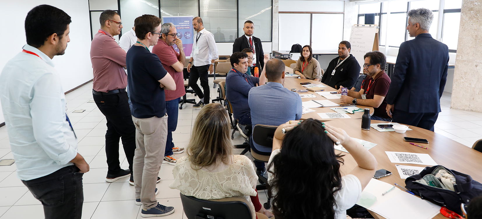 Acesse a notícia comleta: Equipes de Tecnologia da Informação do TRF5 participam de curso sobre segurança cibernética 